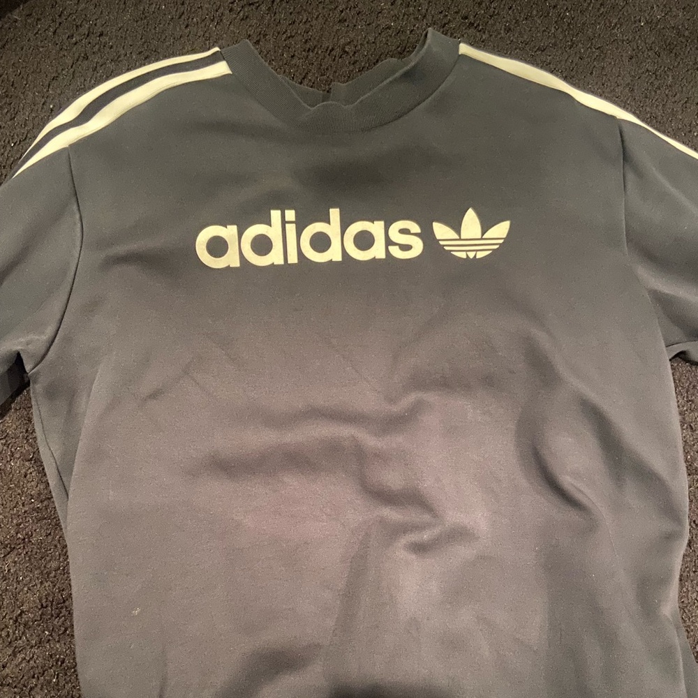 Adidas long sleeve crew neck
